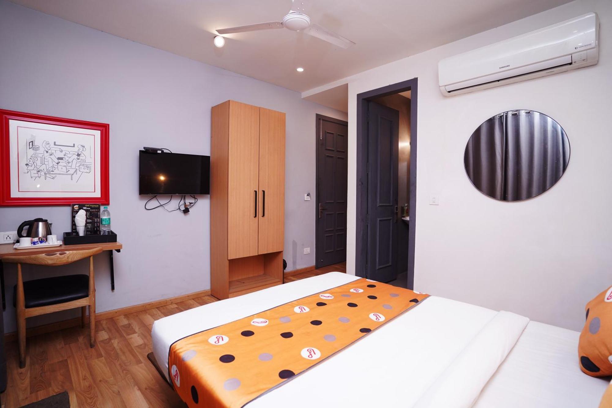 Hotel Mira Residency- Outer Ring Road, Paschim Vihar Дели Экстерьер фото